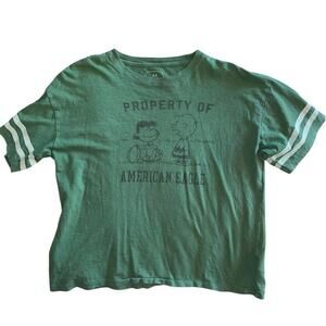 American Eagle Short Sleeve green tee with snoopy graphic T-Shirt Size small​